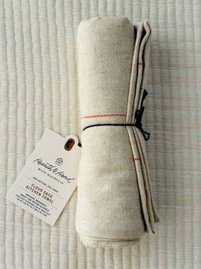 Hearth & Hand with Magnolia Sour Cream and Poppy Flour Sack Kitchen Towel NWT